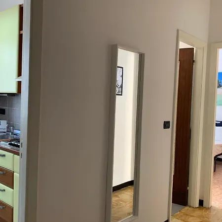 Ferienwohnung Fur 4 Personen Ca 50 M In Rapallo, Italienische Riviera Golf Von Tigullien * ラッパロ